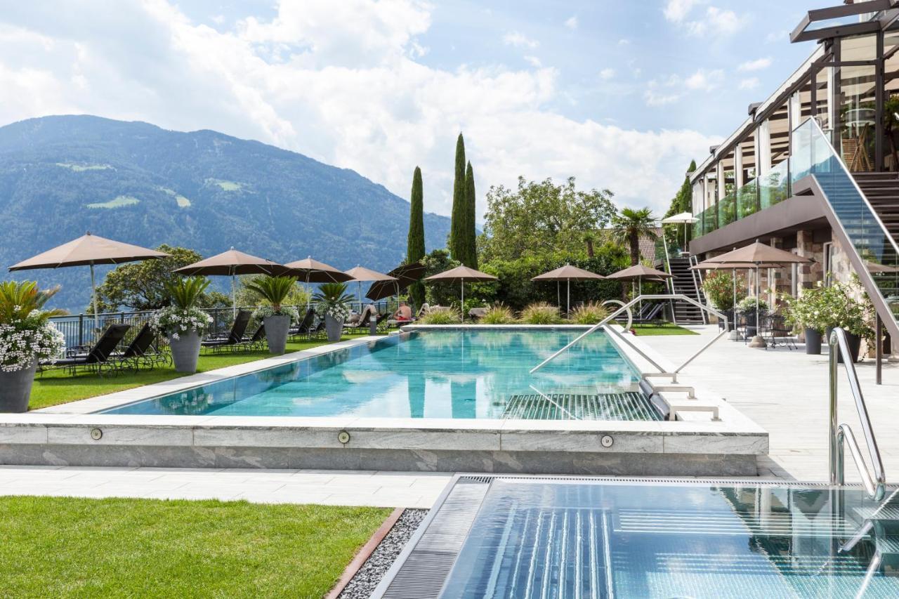 Hotel Patrizia Tirolo Exterior photo